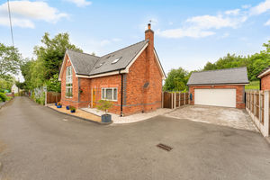 Front Elevation & Garage- click for photo gallery